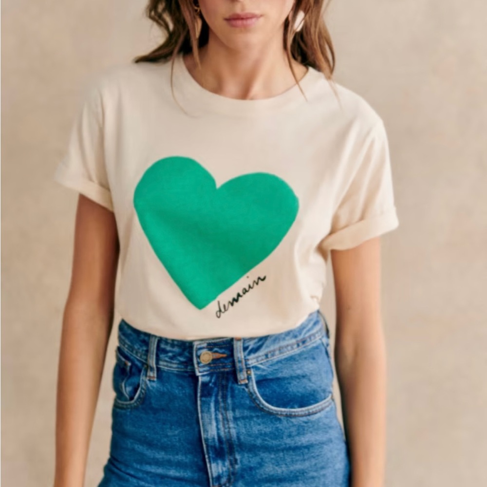 EUC Sezane Coeur Demain T-Shirt cream/green size M